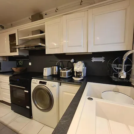 Appartement F3 Proche De La Cagnes-sur-Mer